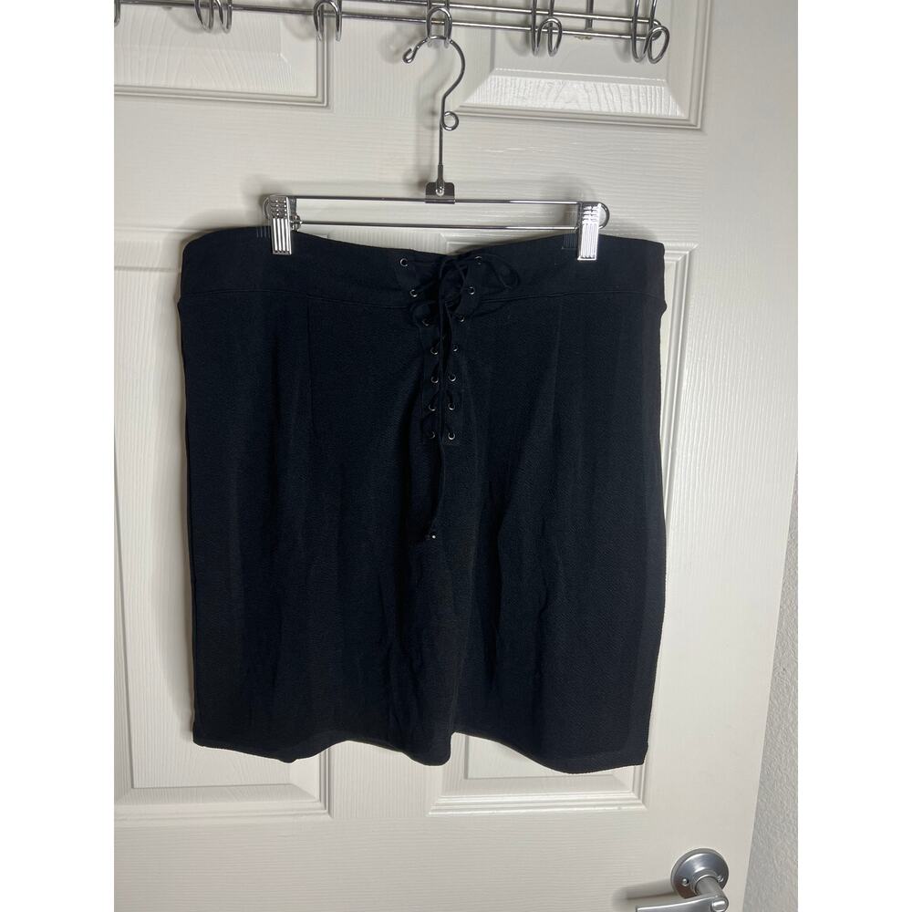 Soncy Women's Stretch Lace-Up Mini Skirt Black NEW ~ Size 3 (22/24)